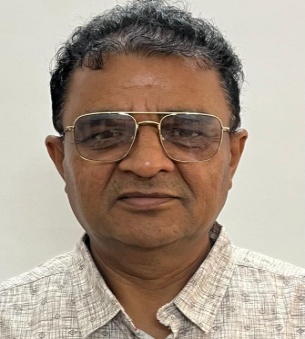 Dr. Satish Chand